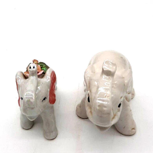 Vintage Pair Of Ceramic Iridescent Pearlescent Elephant Figurines Trunks Up - Picture 2 of 8